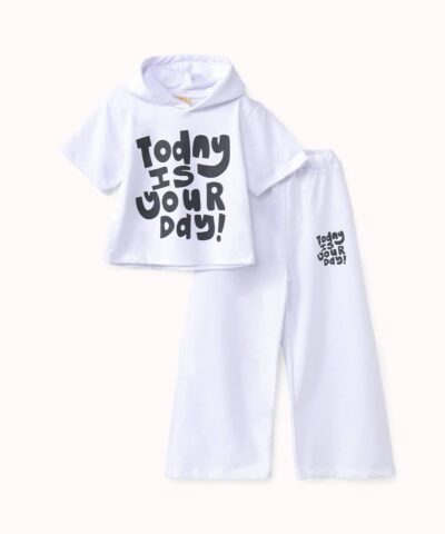 طقم بناتي كاجوال "TODAY IS YOUR DAY"