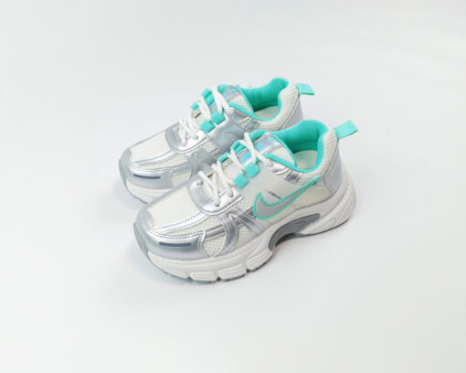 كوتشي رياضي "nike" بناتي